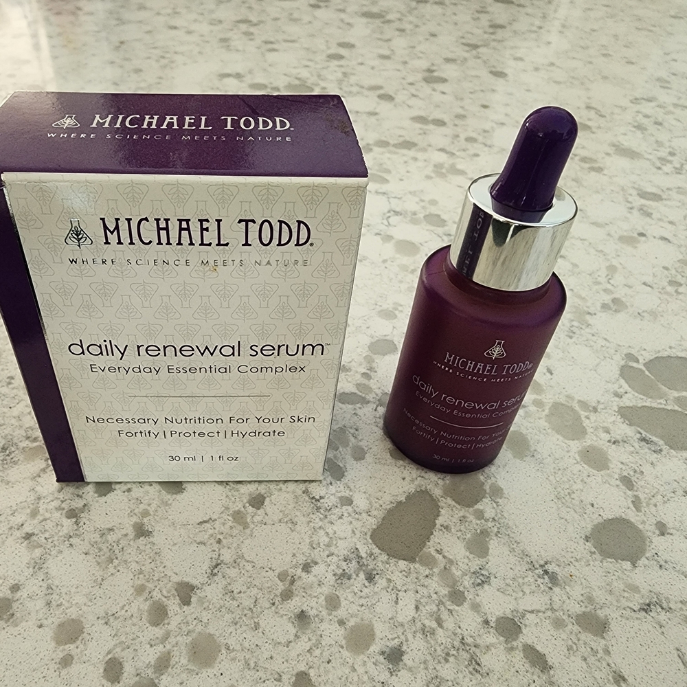 Michael Todd Daily Renewal Serum - Luxurious Purple NWOT